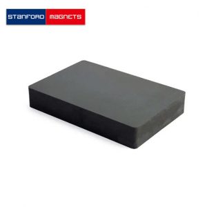 Ceramic ferrite block magnet