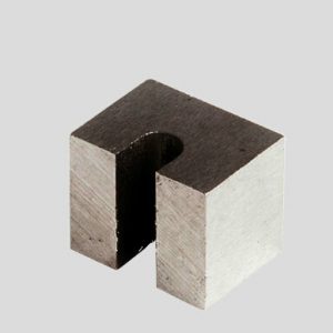 AlNiCo Curved-Field Magnet