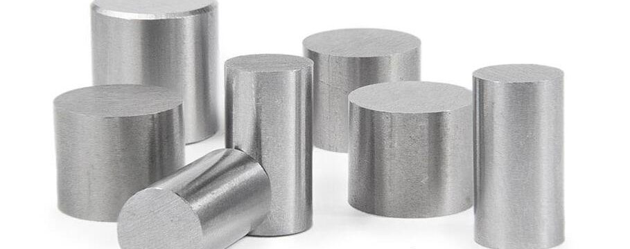 Advantages and Applications of Sintered AlNiCo Magnets